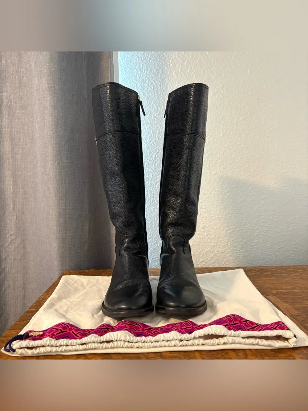 Tory Burch Women’s Black Leather Knee High Riding Boots Size 8M Pebbled Leather